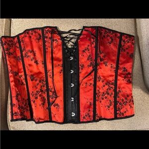 NWT Plus Size Red Floral Satin Lace-Up Waist Cincher Corset